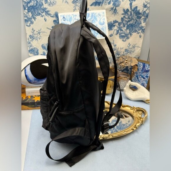 🆕 KURT GEIGER LONDON 🧿 NWOT Recycled Nylon Drench Zip Backpack, Black Nylon - Picture 5 of 16
